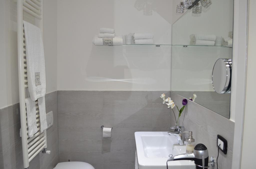 5Rooms โรม ห้อง รูปภาพ