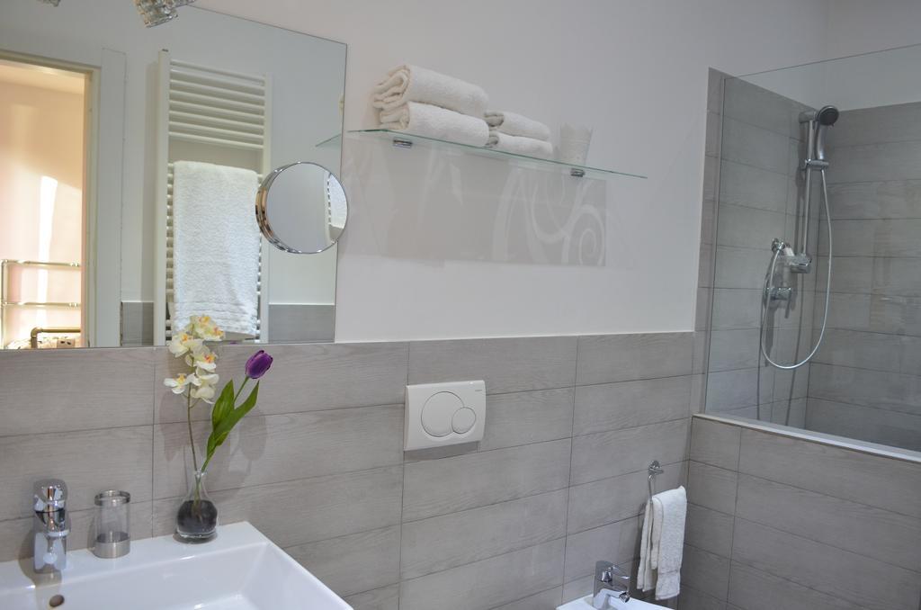 5Rooms โรม ห้อง รูปภาพ